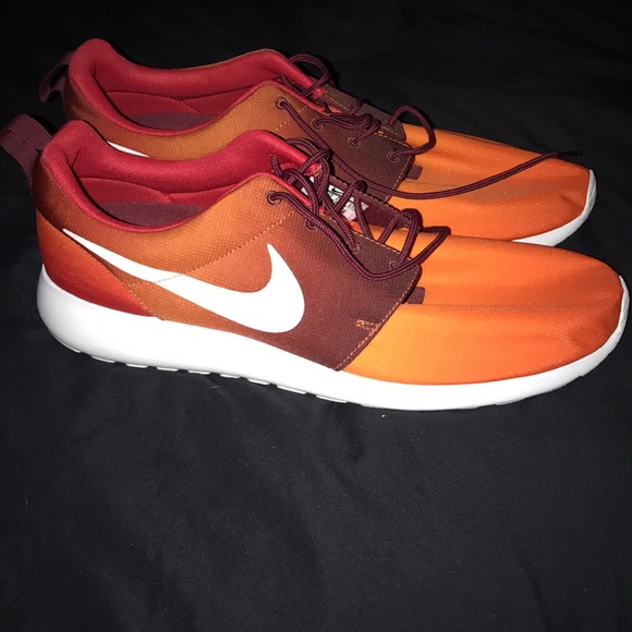 Nike Roshe - Picture 3 of 3